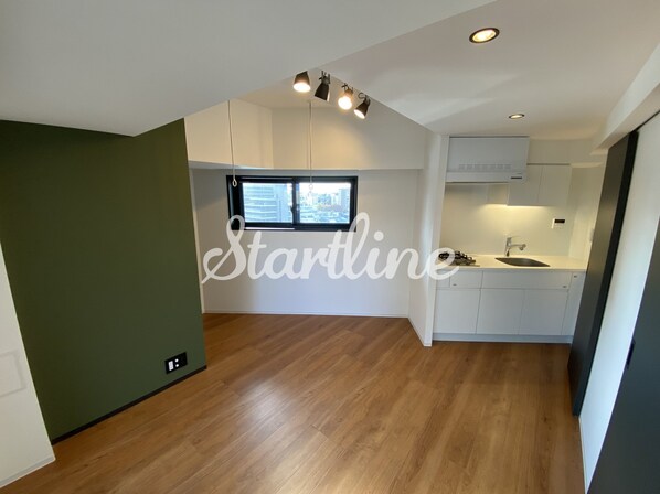 ズーム信濃町の物件内観写真